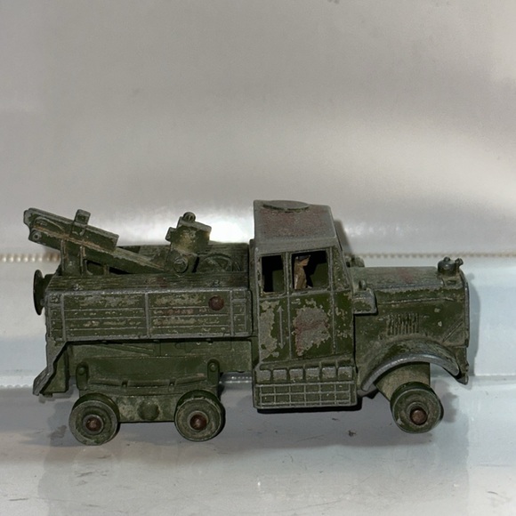 3x Dinky Toys Scammell Recovery Tractor (No. 661) - all in "as is" condition - Picture 5 of 16